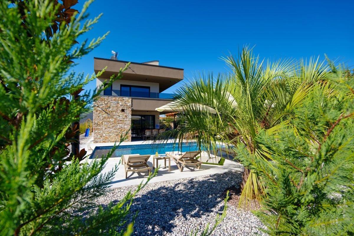 Villa Bavigo Barban Exterior photo